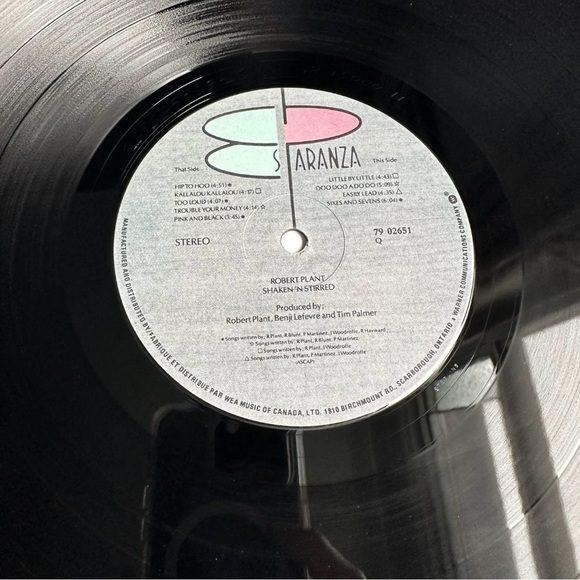 1985 ROBERT PLANT - Shaken
'N' Stirred - 12" Vinyl Record LP - Picture 10 of 15